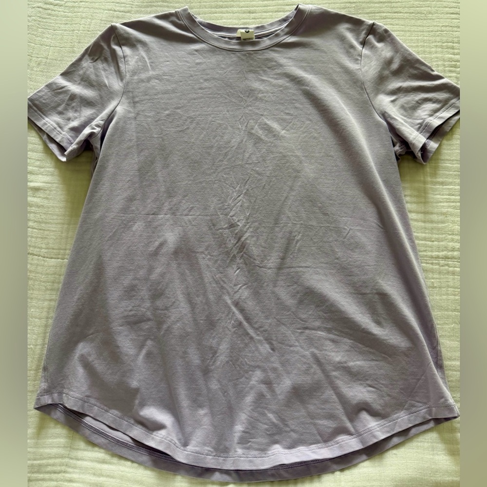 Lululemon Pima Cotton Crewneck Tee Lavender Lilac Size 8 NWOT 💜
